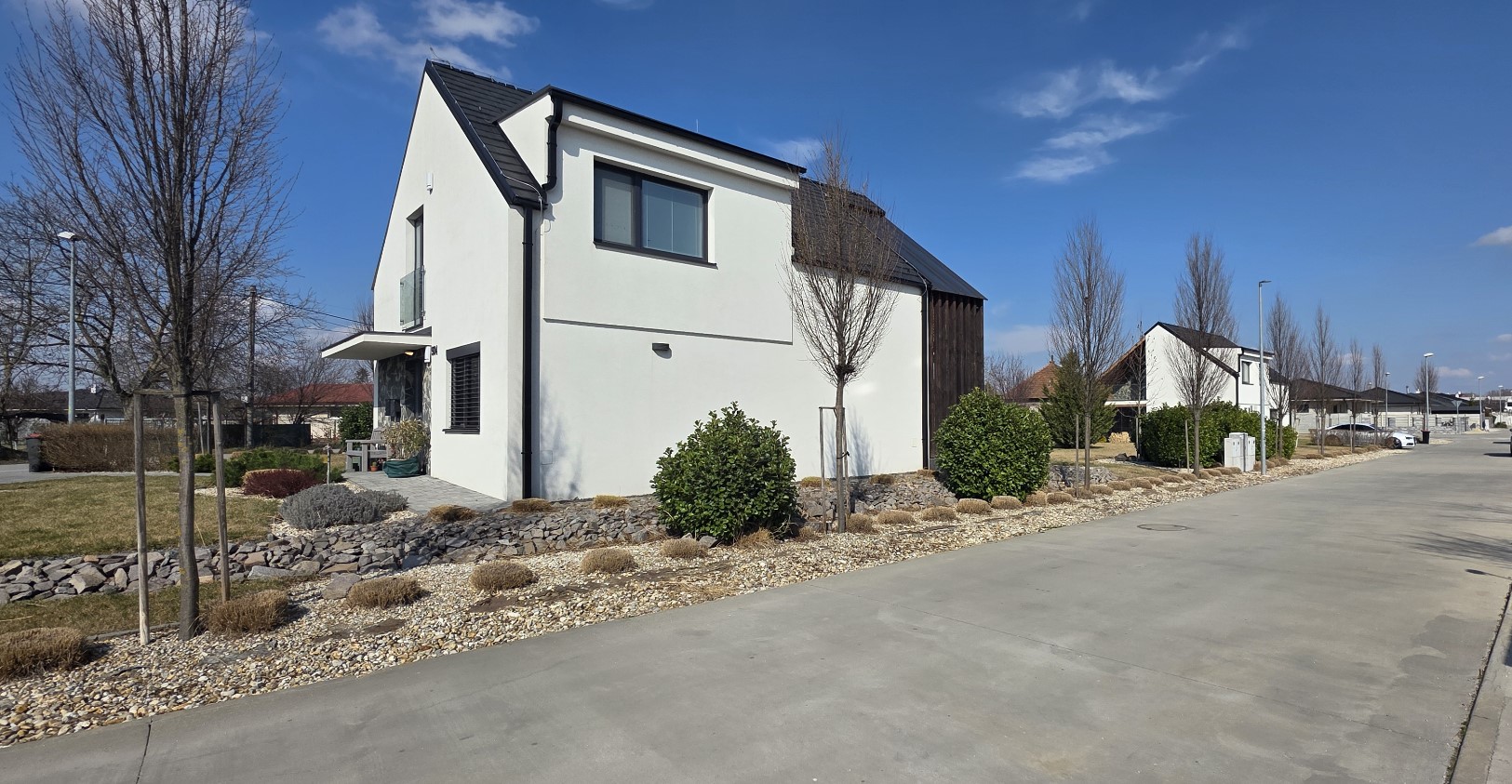 NOVOSTAVBA RODINNÝCH DOMOV - DOLNÁ STREDA